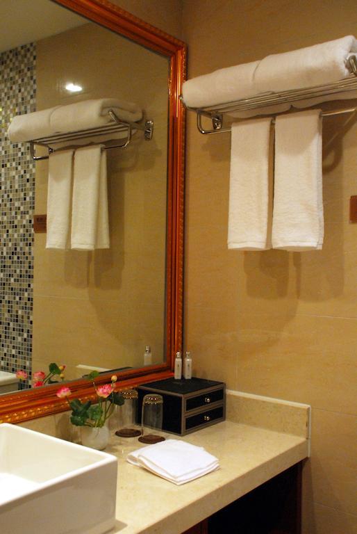Xi'An Qu Jiang Yin Zuo Hotel Εξωτερικό φωτογραφία